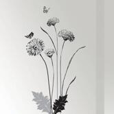 Svarta och grå blommor